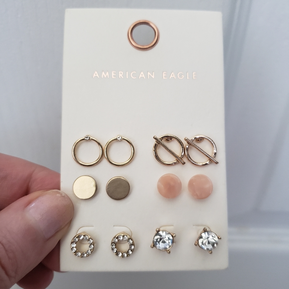 SOLD New! 6 pack lot of stud earrings - Picture 1 of 2